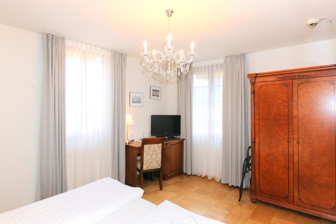 Hotel Rathausgloeckel Baden-Baden Exteriör bild
