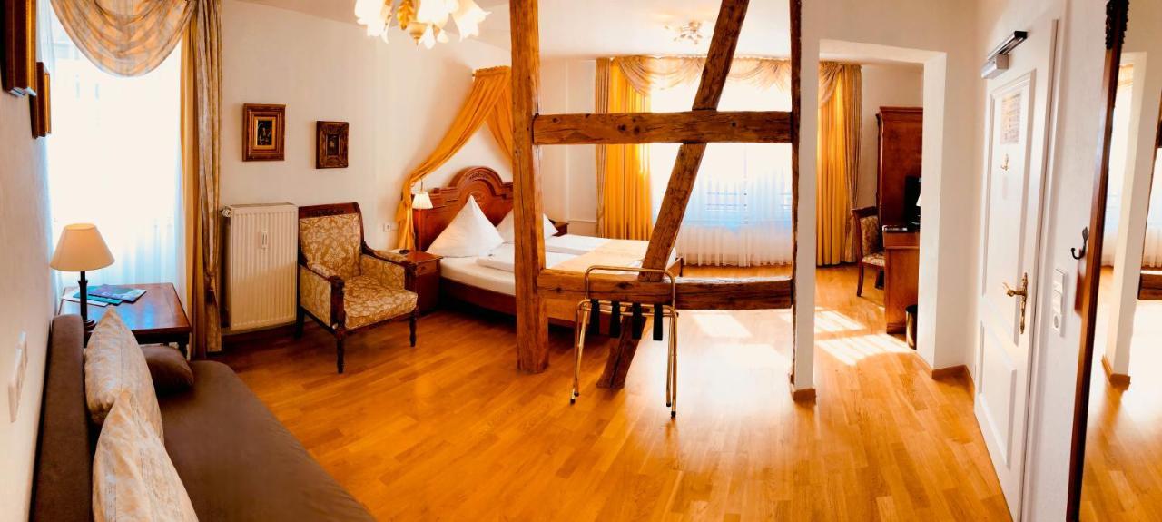 Hotel Rathausgloeckel Baden-Baden Exteriör bild