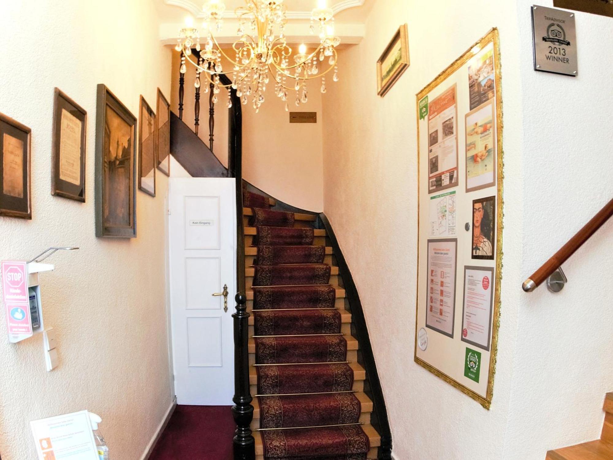 Hotel Rathausgloeckel Baden-Baden Rum bild